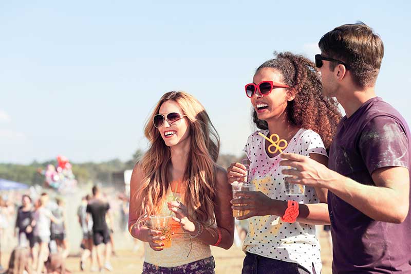 friends-during-festival-in-the-fresh-air-PEUJST5.jpg friends-during-festival-in-the-fresh-air-PEUJST5.jpg